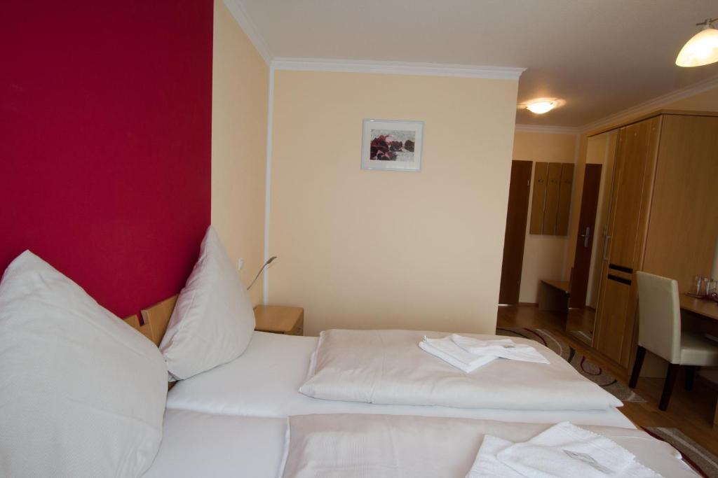 Hotel Rhein-Mosel-View Urbar  Phòng bức ảnh