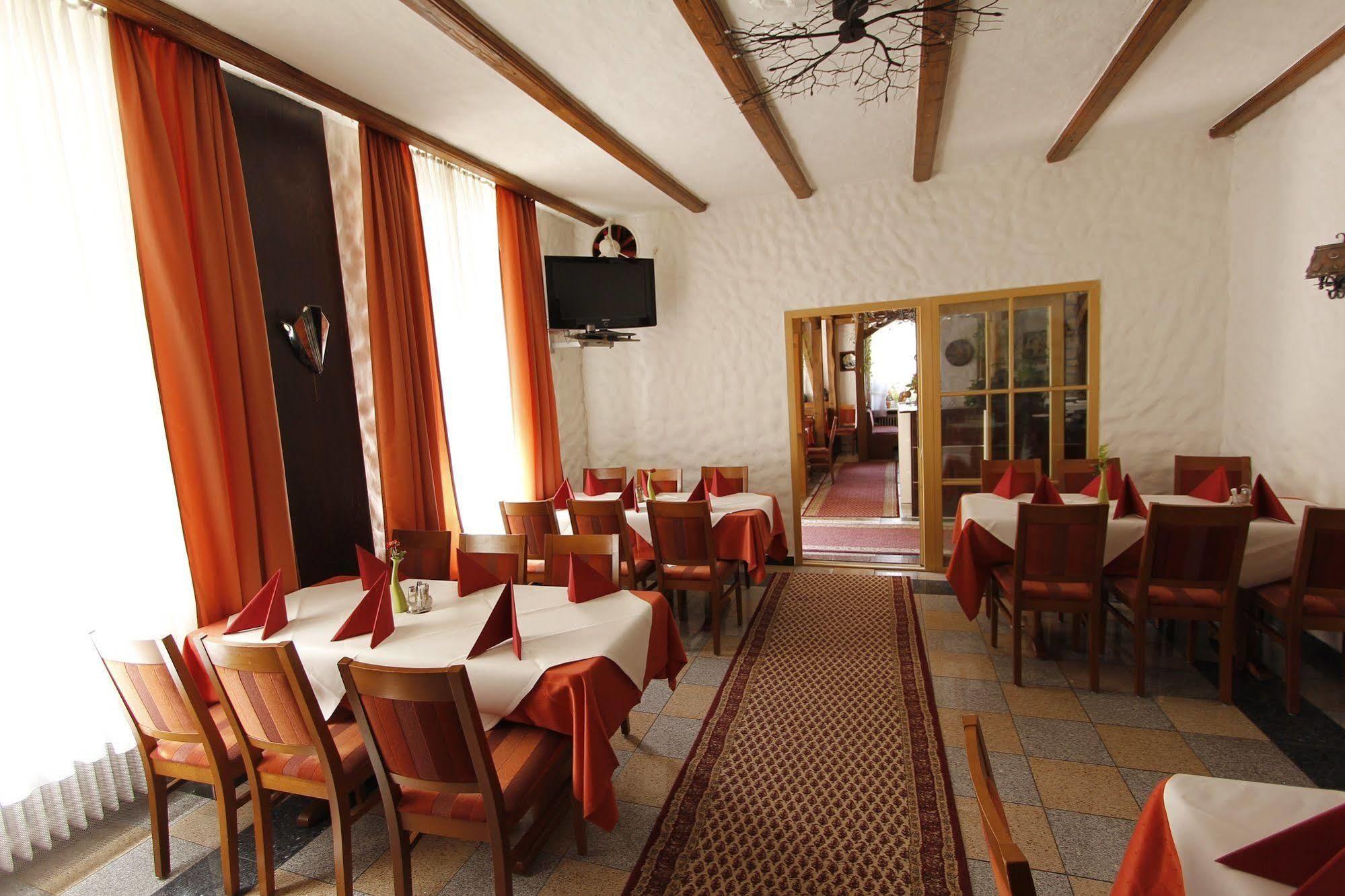 Hotel Rhein-Mosel-View Urbar  Ngoại thất bức ảnh